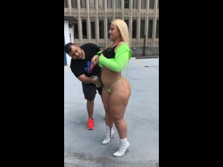 big ass and nip slip tits live instagram